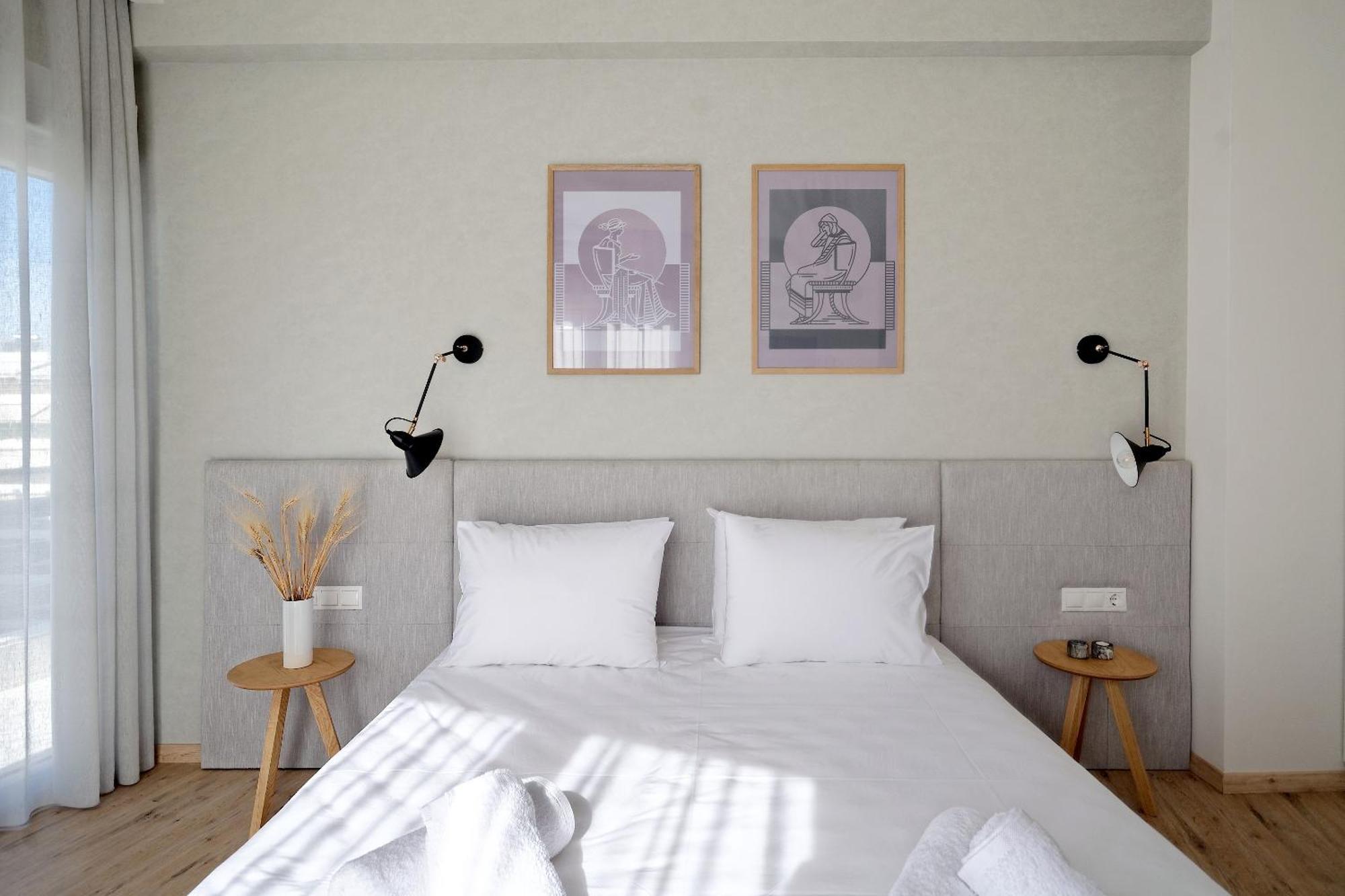 Odyssey Aparthotel 4*
