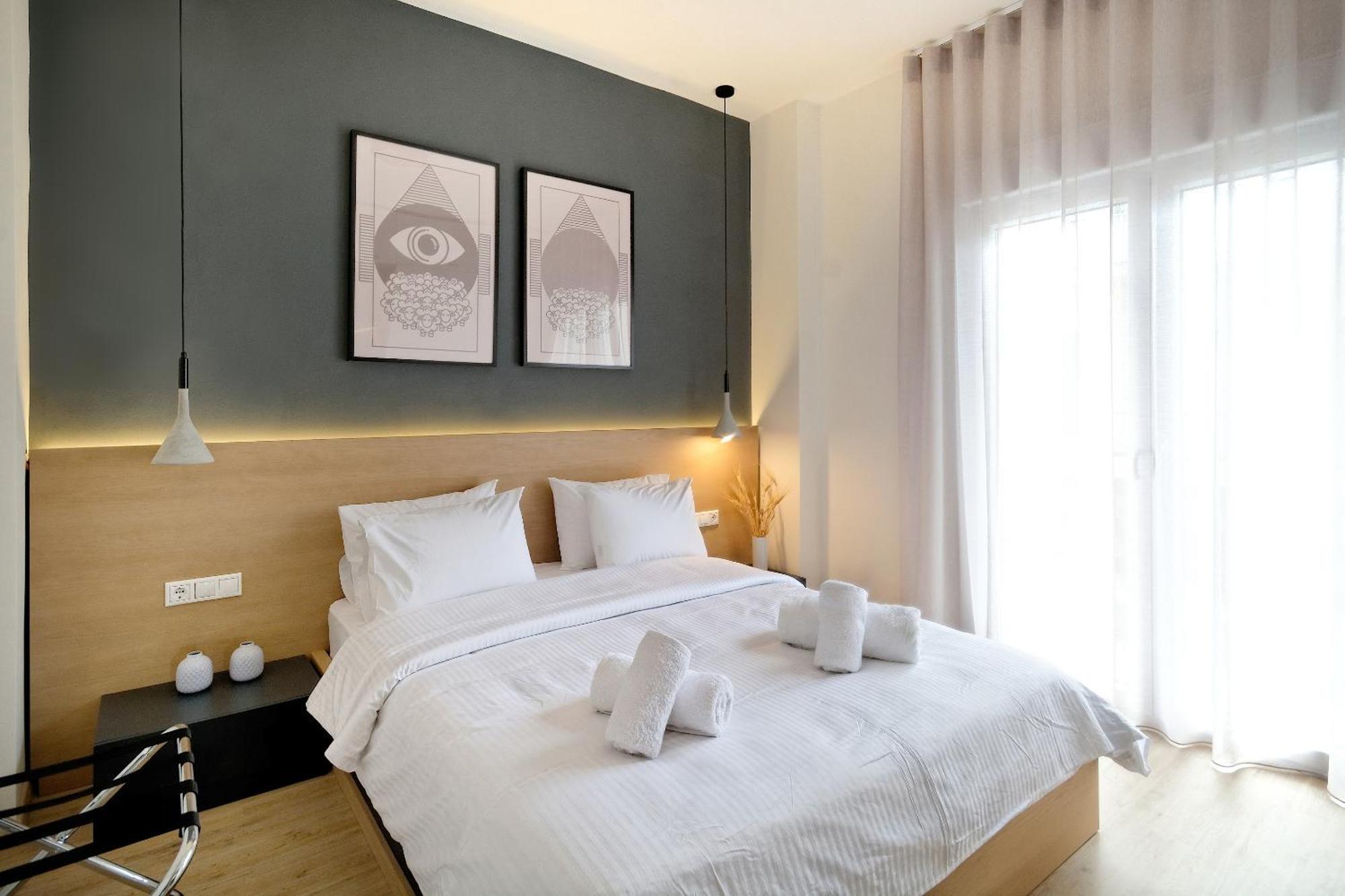 Odyssey Aparthotel 4*